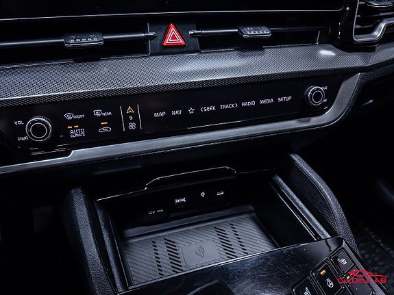 Vehicle Image 27