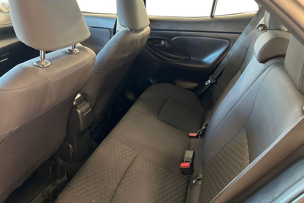 Vehicle Image 14