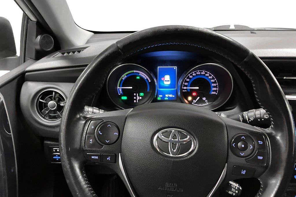 Vehicle Image 12