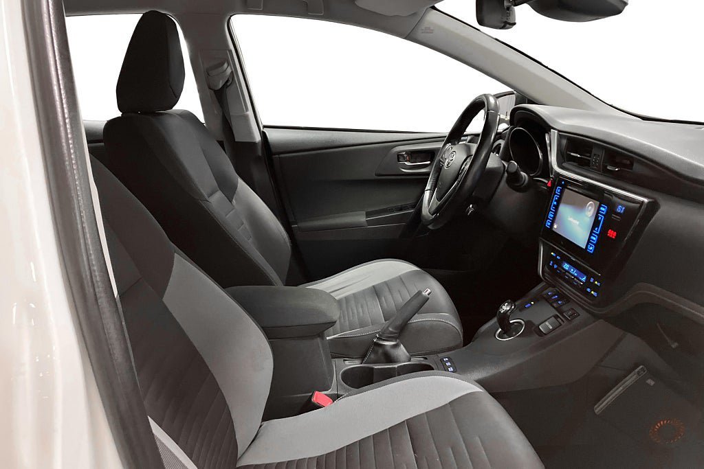 Vehicle Image 14