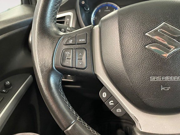 Vehicle Image 18