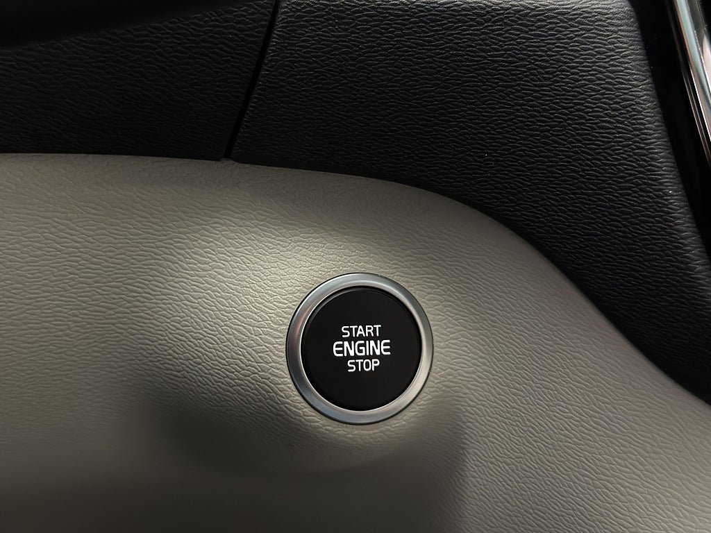 Vehicle Image 45