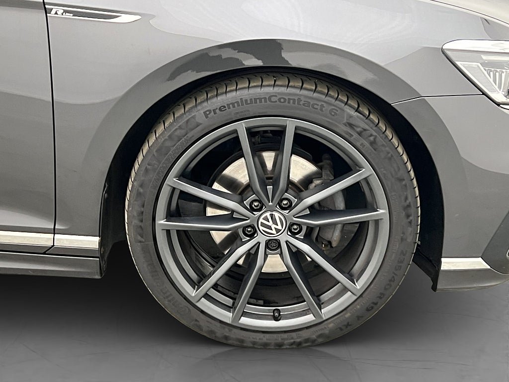 Vehicle Image 38