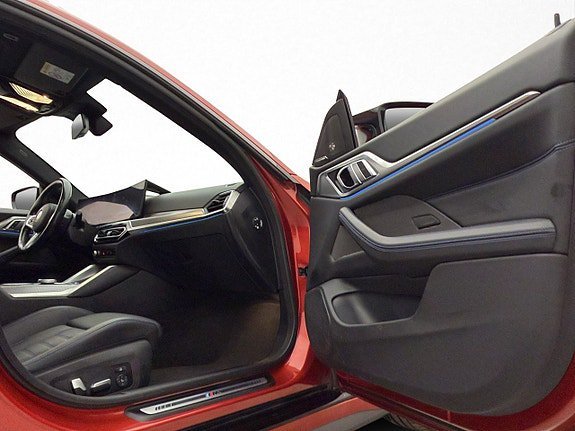 Vehicle Image 33