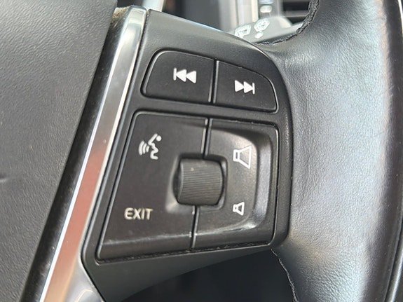 Vehicle Image 26
