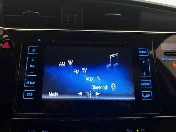 Vehicle Image 18