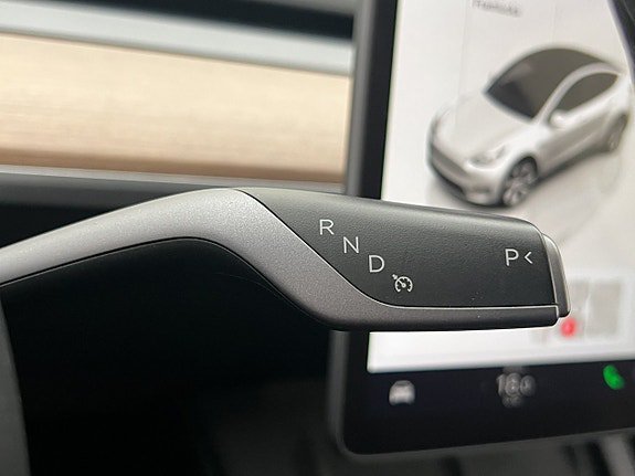 Vehicle Image 27