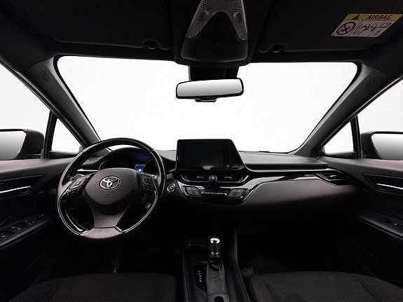Vehicle Image 11