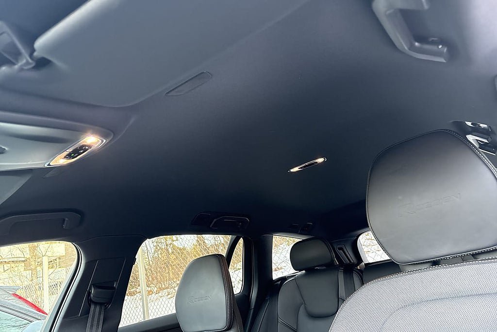 Vehicle Image 23
