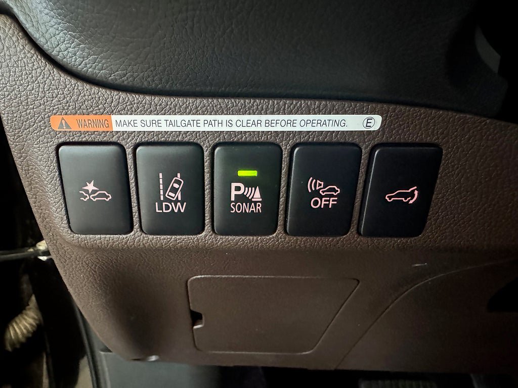 Vehicle Image 19