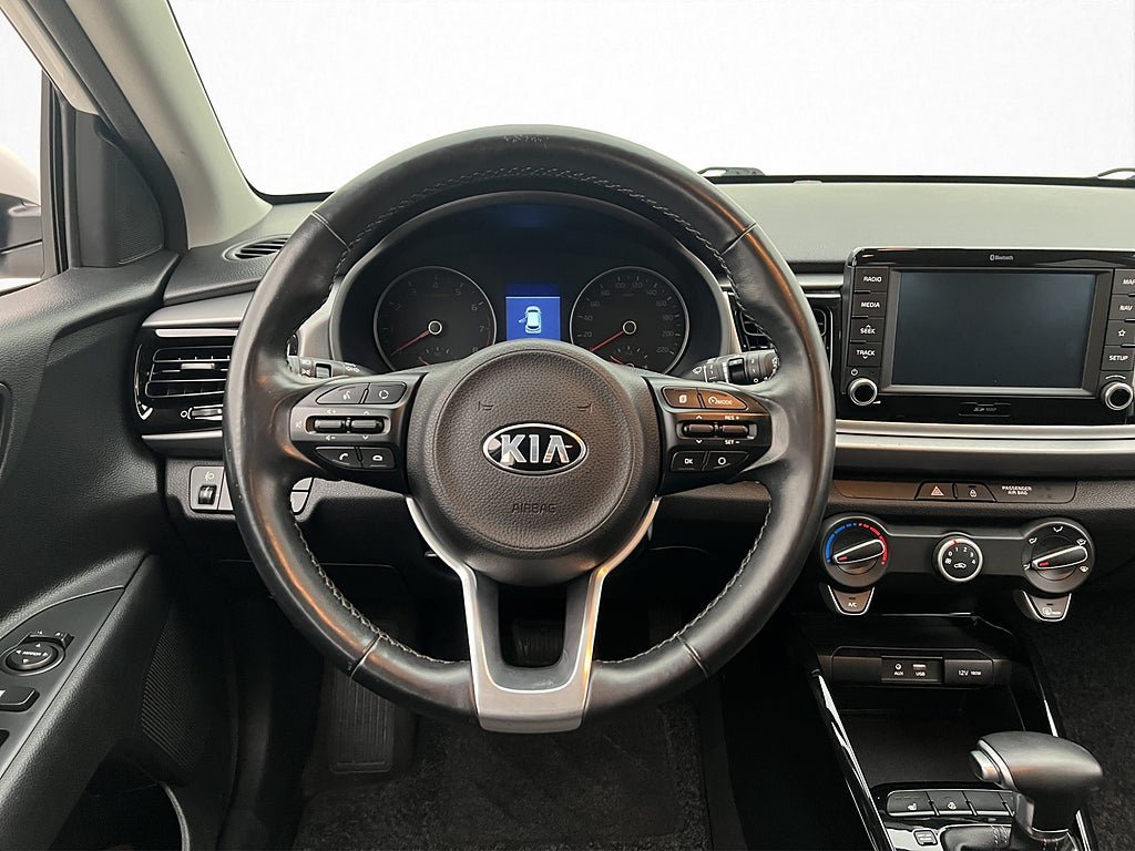 Vehicle Image 17