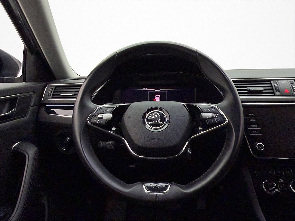 Vehicle Image 17