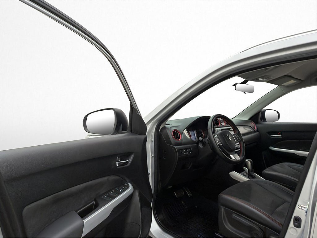 Vehicle Image 10