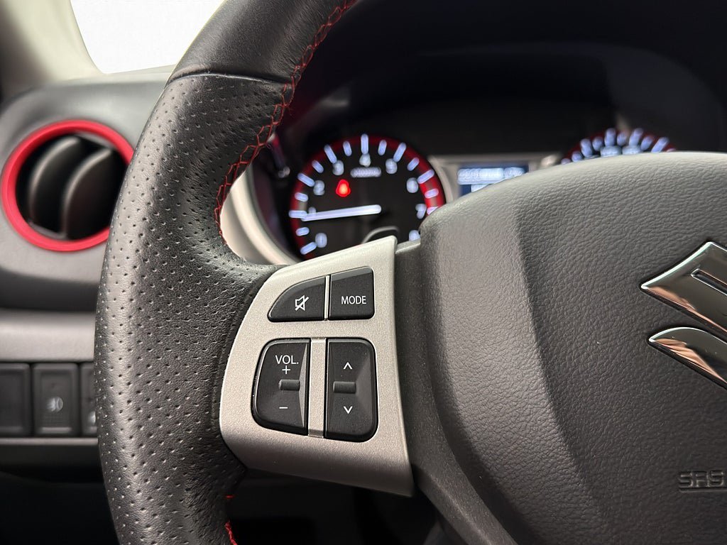 Vehicle Image 15