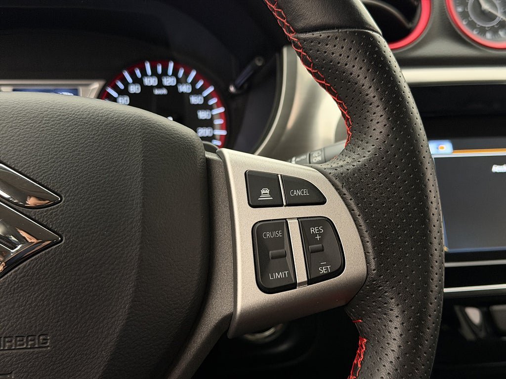 Vehicle Image 17