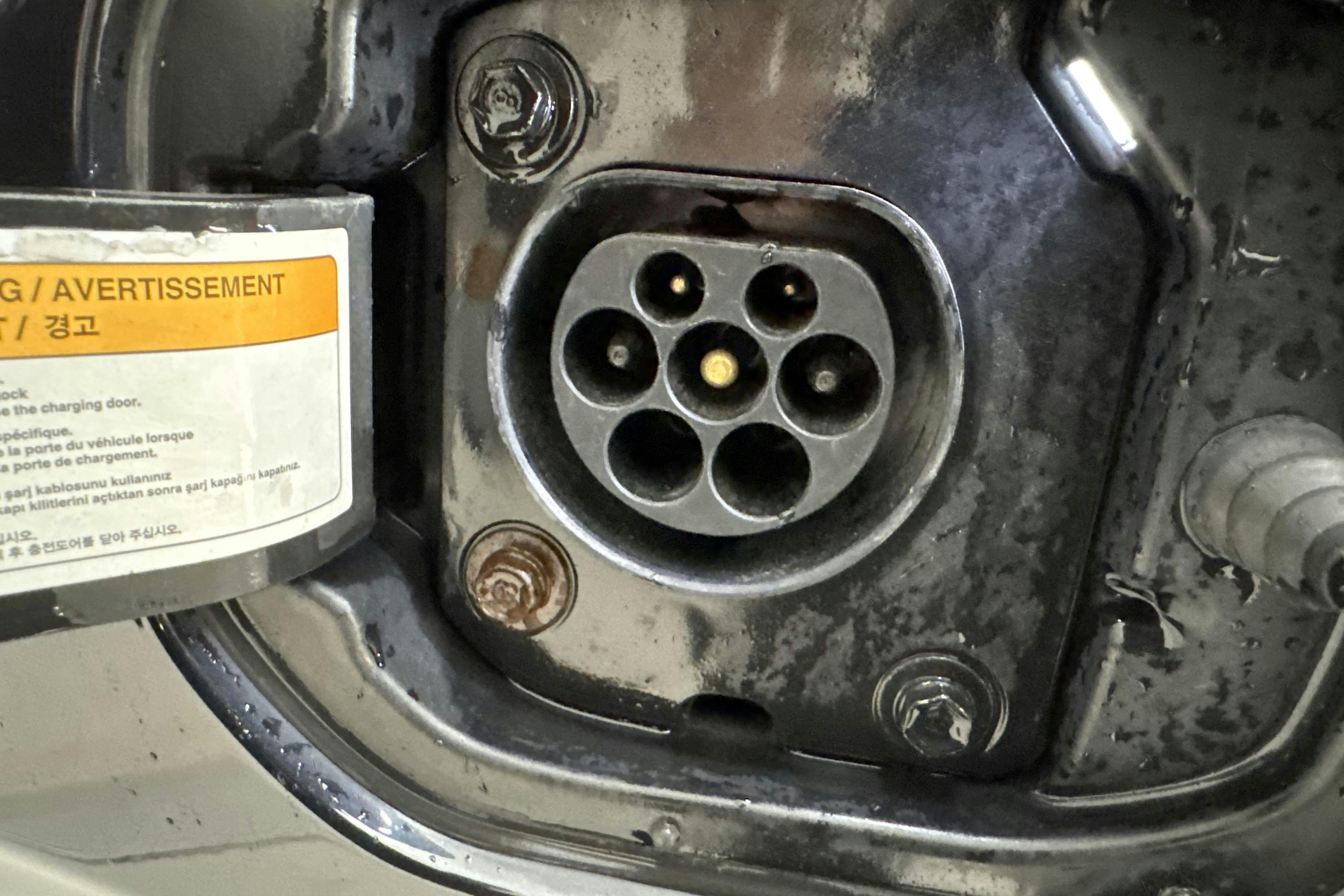 Vehicle Image 15