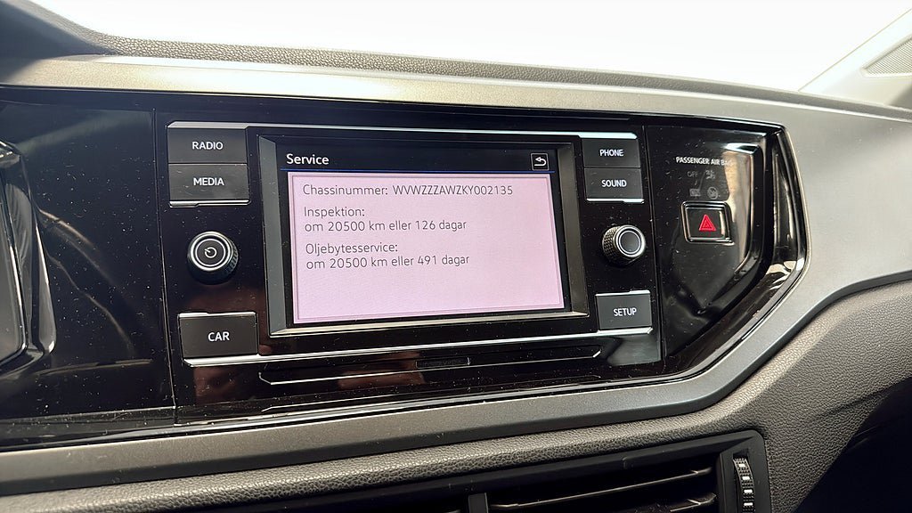 Vehicle Image 11