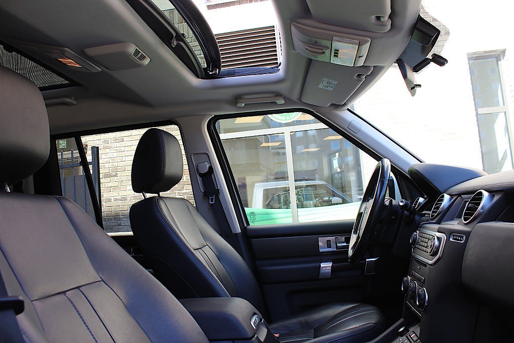 Vehicle Image 21