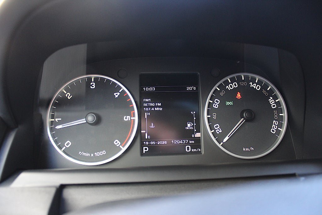 Vehicle Image 38