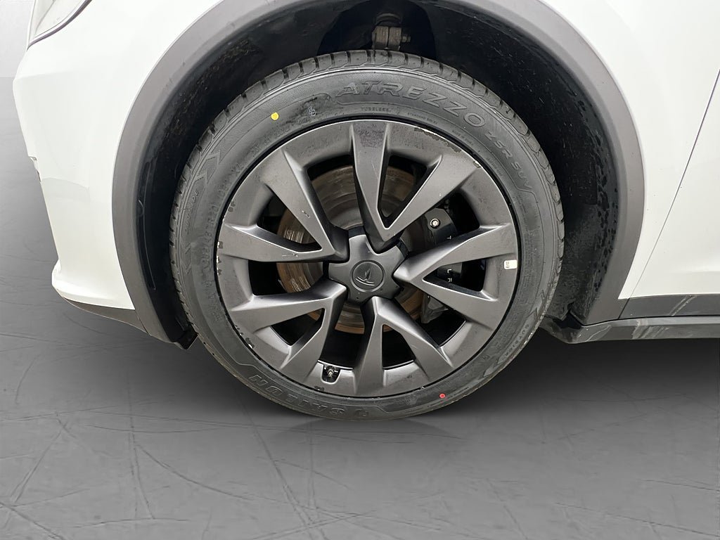 Vehicle Image 30