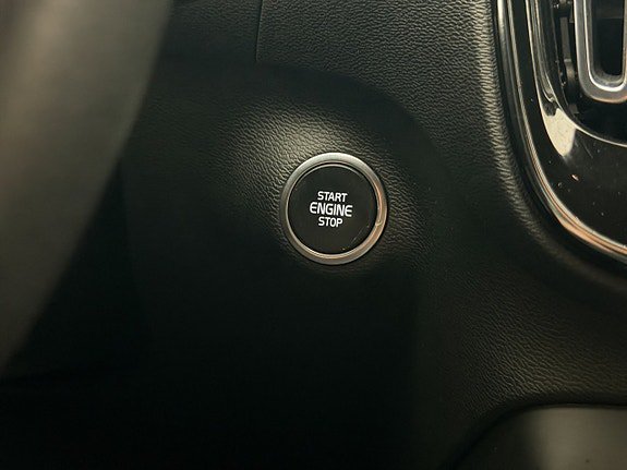 Vehicle Image 29