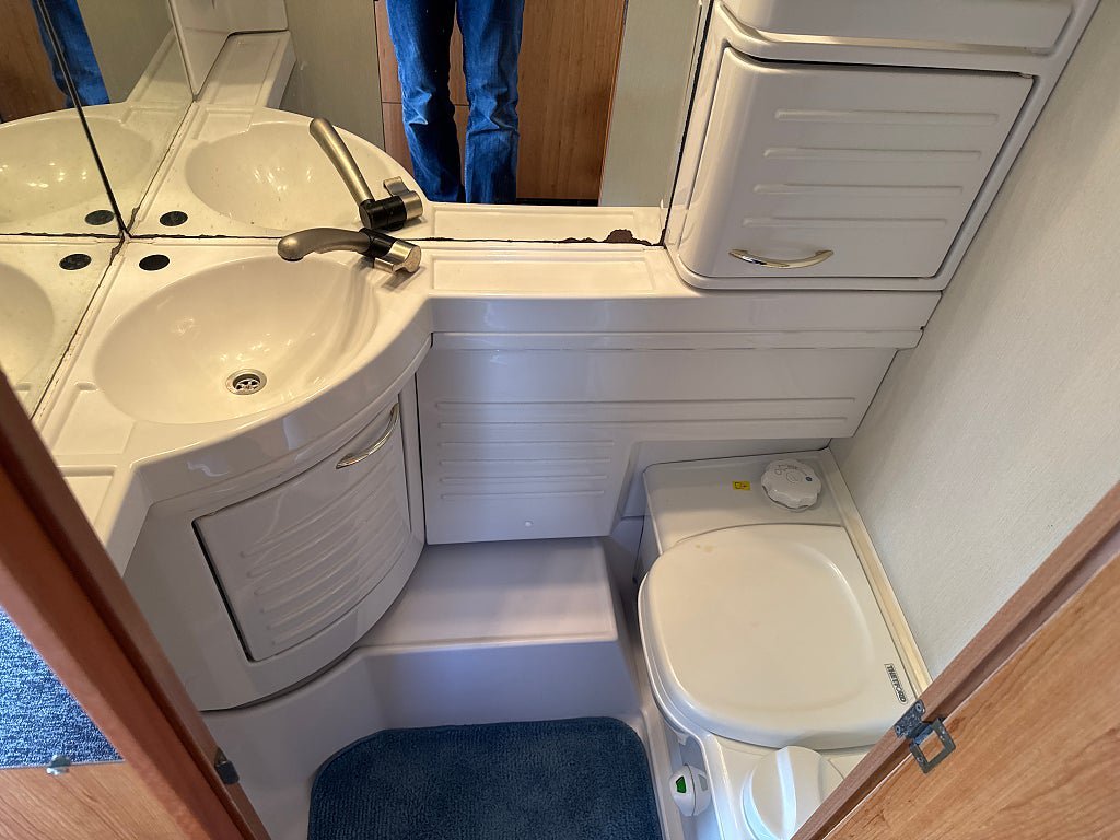 Vehicle Image 23
