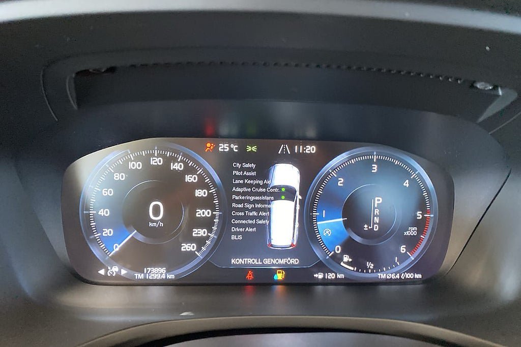 Vehicle Image 18
