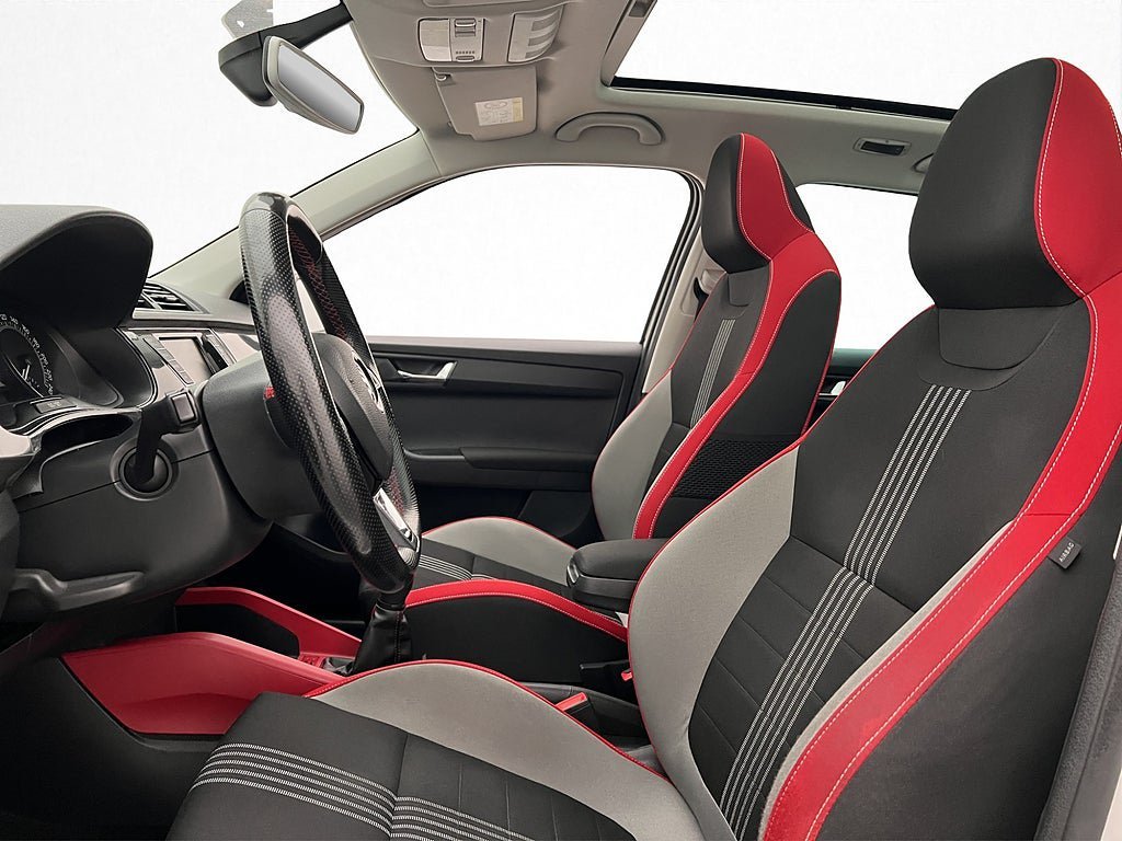 Vehicle Image 11