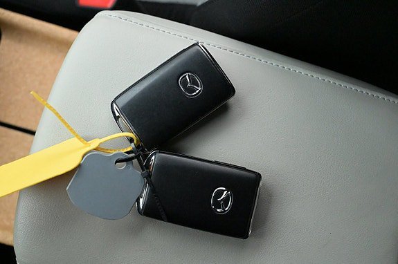 Vehicle Image 23