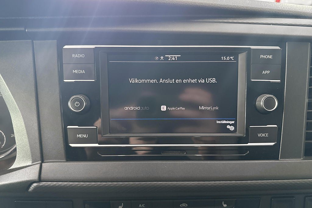 Vehicle Image 23