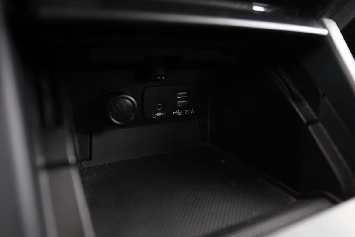 Vehicle Image 30