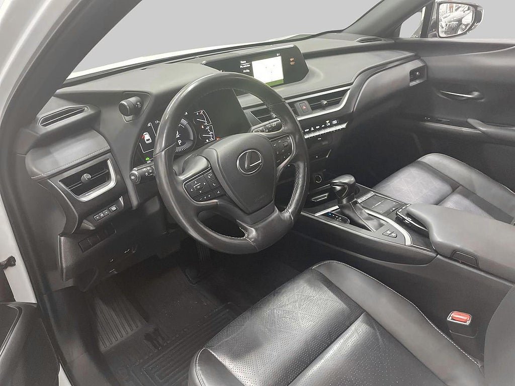 Vehicle Image 14