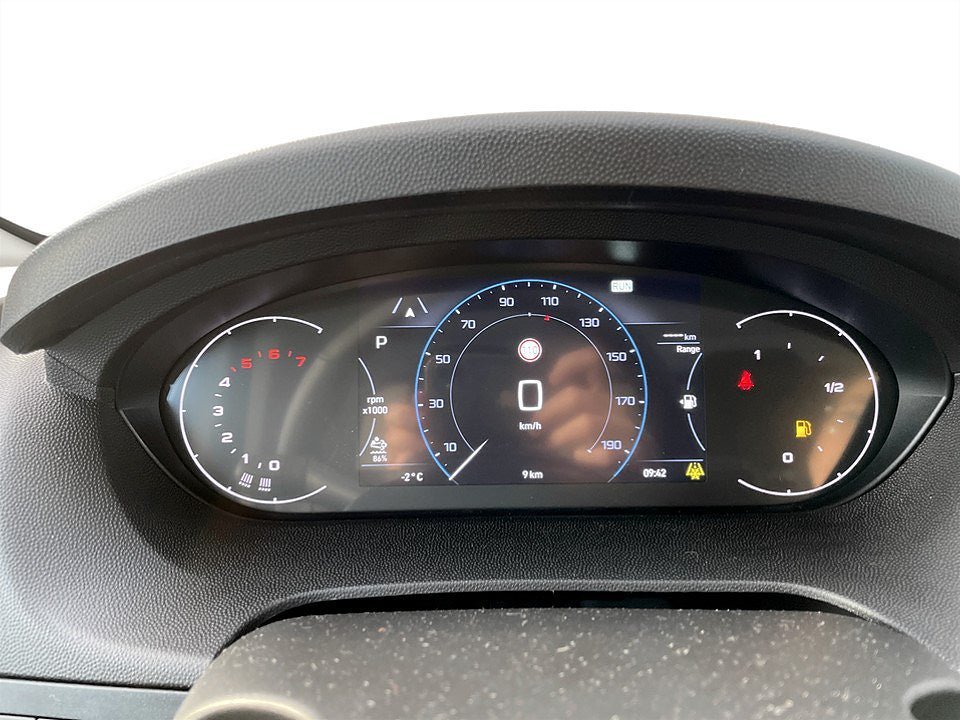 Vehicle Image 10