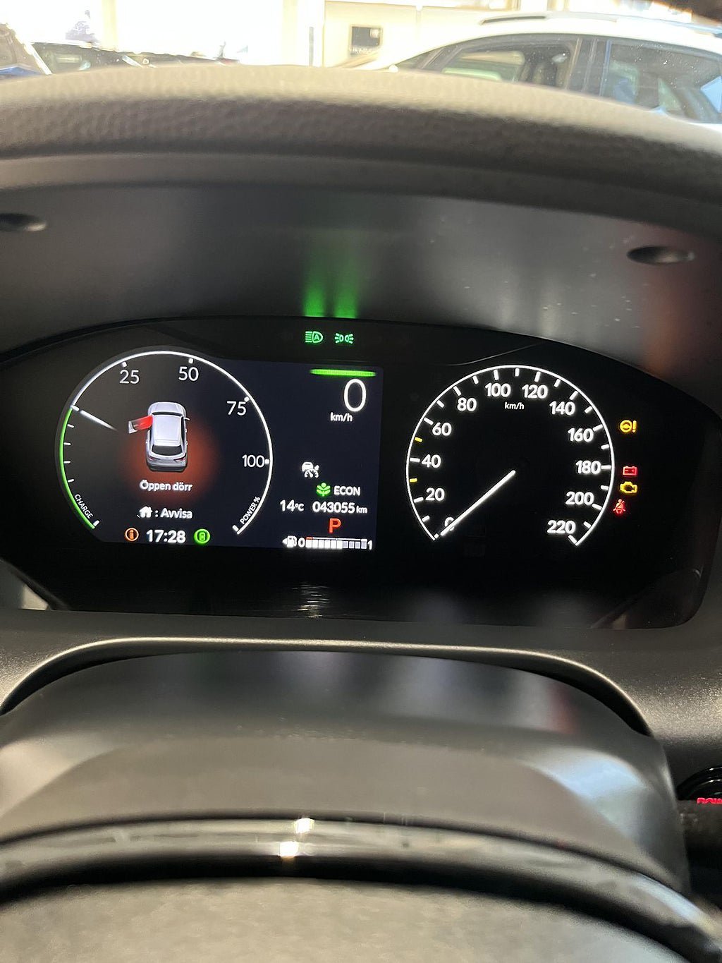 Vehicle Image 10