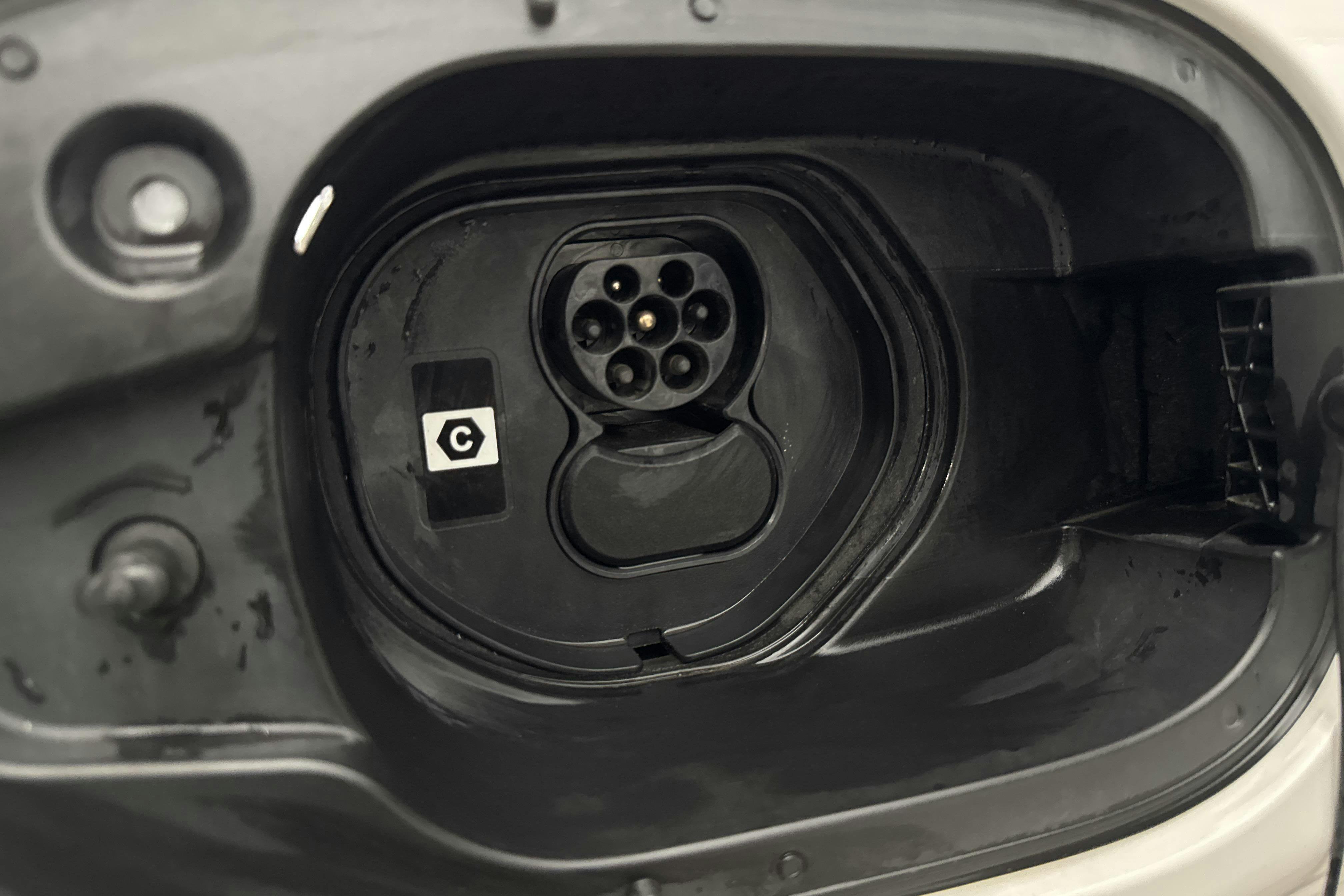 Vehicle Image 19