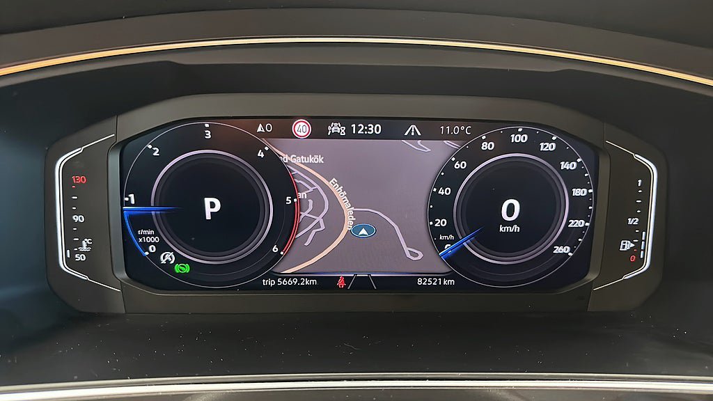 Vehicle Image 19
