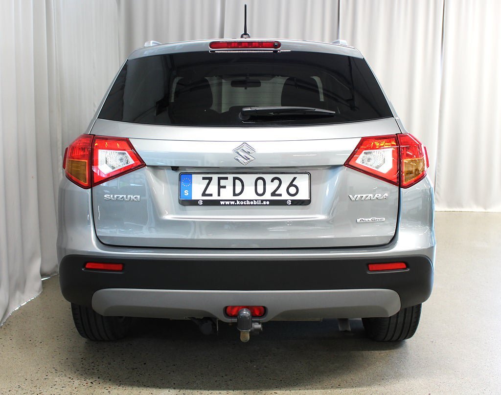 Vehicle Image 7
