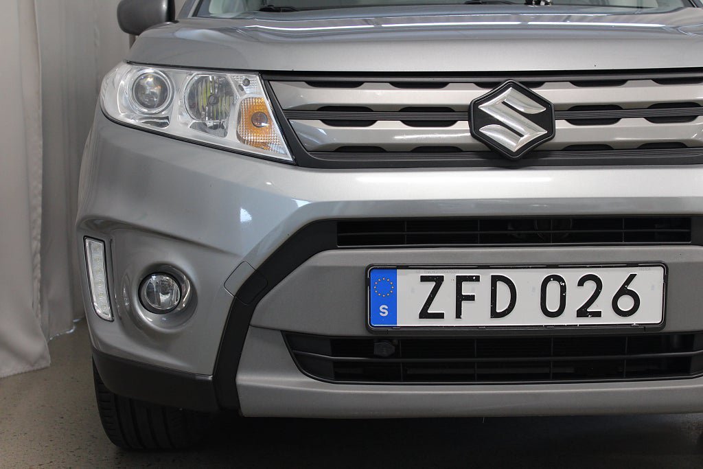 Vehicle Image 11