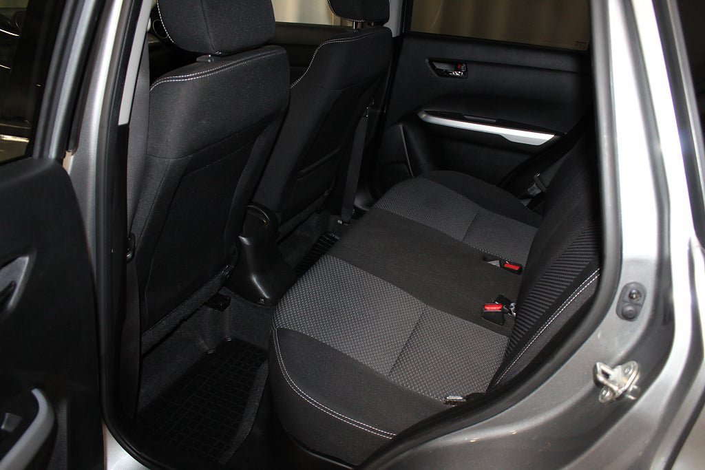 Vehicle Image 20