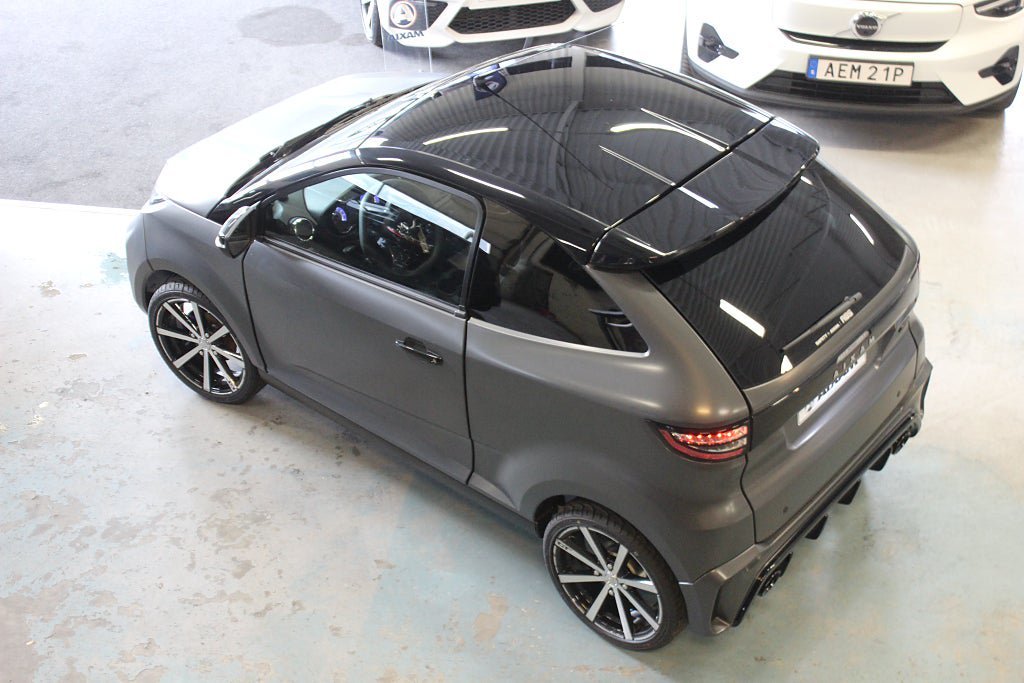 Vehicle Image 3