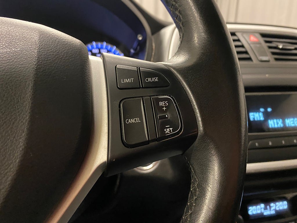 Vehicle Image 11