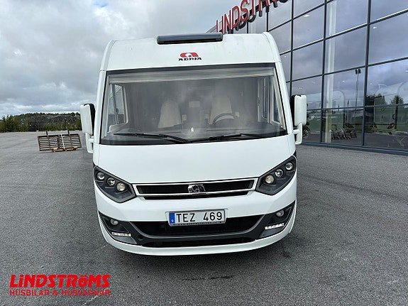 Vehicle Image 26
