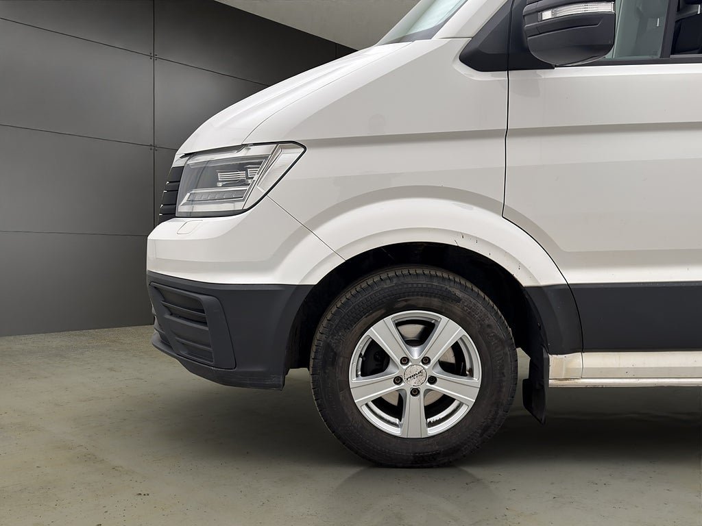Vehicle Image 28