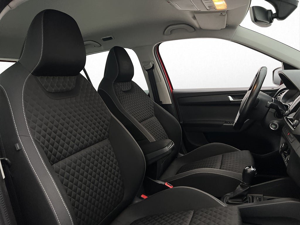 Vehicle Image 15