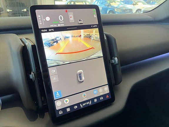 Vehicle Image 15