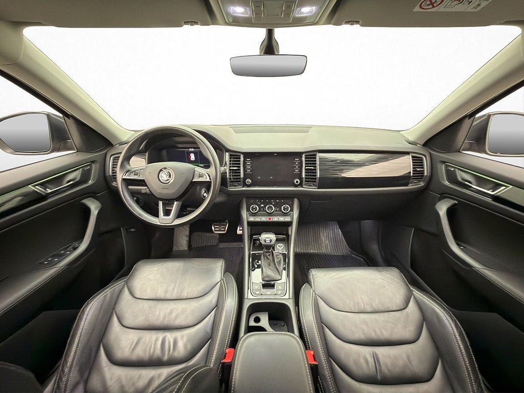 Vehicle Image 9