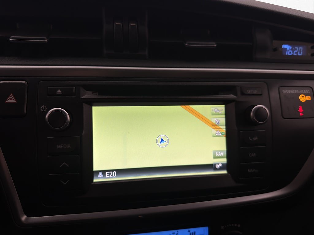 Vehicle Image 15