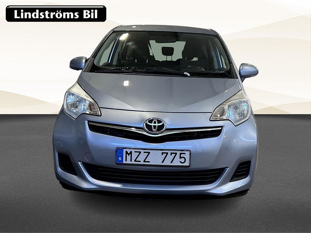 Vehicle Image 9