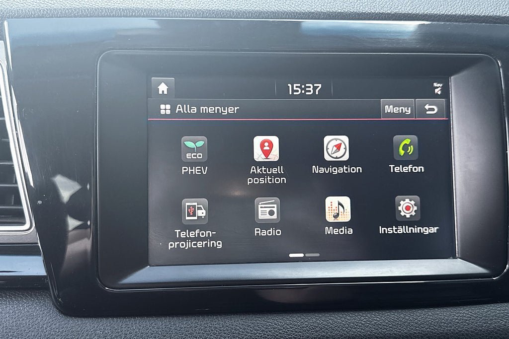 Vehicle Image 15
