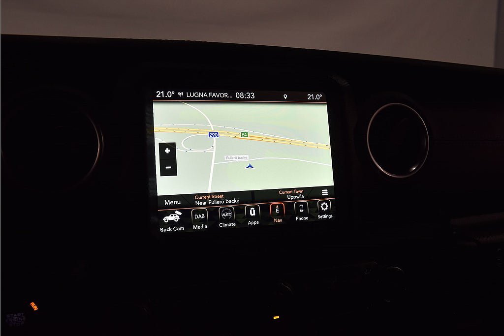 Vehicle Image 18
